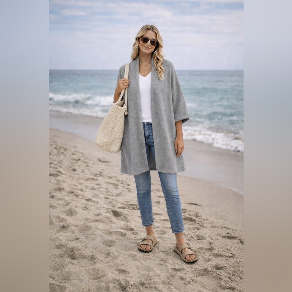 Eileen Fisher Light Gray Knit Sweater, Wrap, Kimono,with Pockets. NWOT